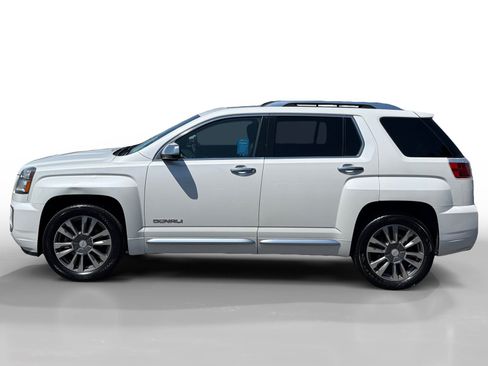 Used 2016 GMC Terrain Denali AWD/4WD image 2