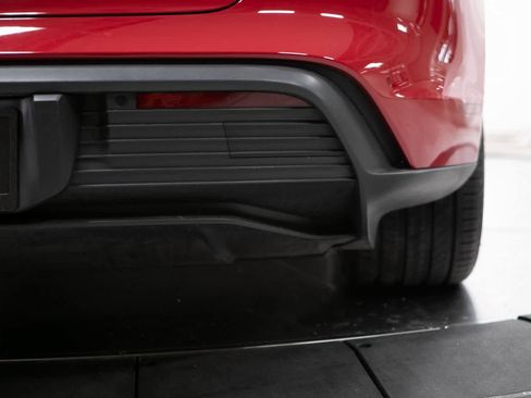 Certified 2024 Porsche Taycan image 37