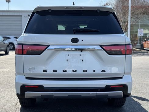 Used 2024 Toyota Sequoia Limited image 10