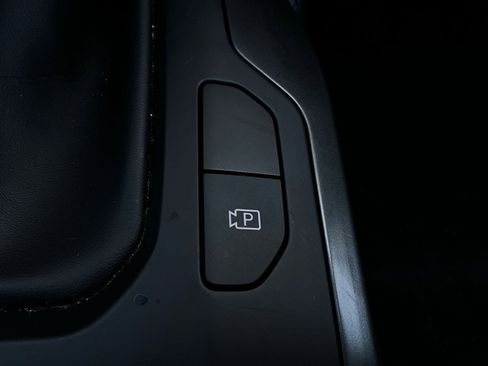 Used 2025 Kia K4 LXS image 24