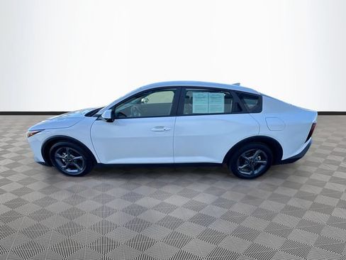 Used 2025 Kia K4 FWD image 4