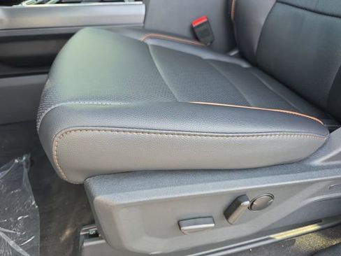 New 2025 Ford F250 Lariat w/ Lariat Ultimate Package image 30