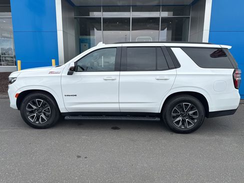 Used 2023 Chevrolet Tahoe Z71 w/ Z71 Off-Road Package AWD/4WD image 9