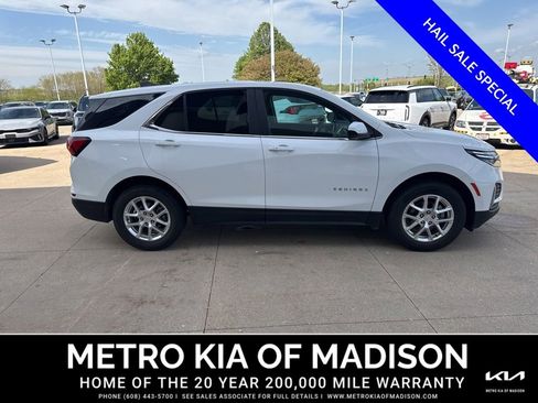 Used 2024 Chevrolet Equinox LT AWD/4WD image 1