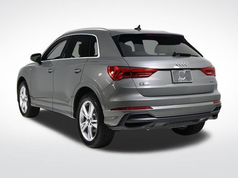 Certified 2024 Audi Q3 2.0T Premium Plus image 3