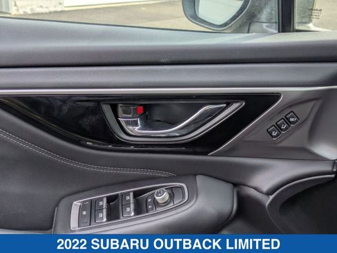 Used 2022 Subaru Outback Limited image 13