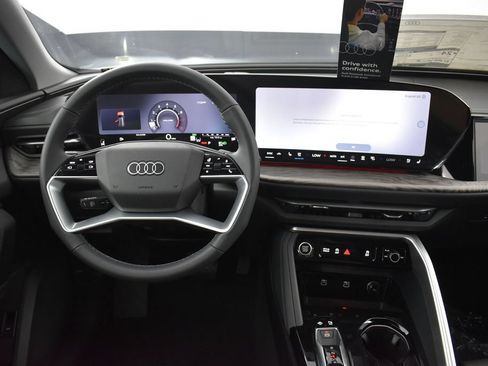 New 2026 Audi Q5 Premium Plus AWD/4WD image 9