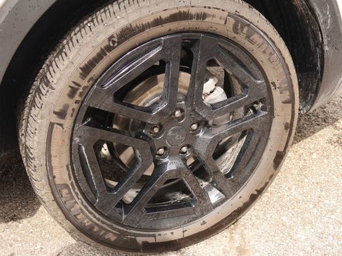 Used 2025 Kia Telluride SX X-Line AWD/4WD image 44