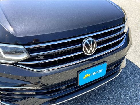 Used 2022 Volkswagen Tiguan SEL R-Line AWD/4WD image 31