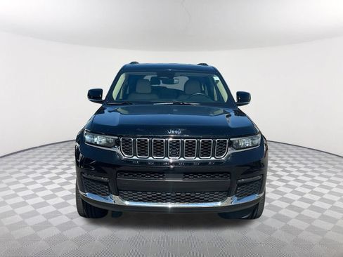 Used 2021 Jeep Grand Cherokee L Limited w/ MOPAR Finishing Package AWD/4WD image 2