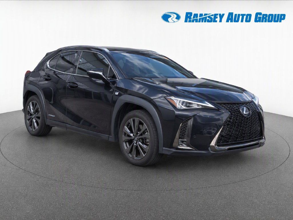 Used 2019 Lexus UX 250h F Sport w/ F Sport Premium Package AWD/4WD image 2