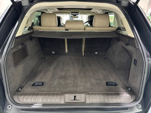 Used 2019 Land Rover Range Rover Sport HSE image 15