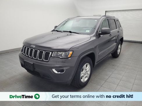 Used 2017 Jeep Grand Cherokee Laredo w/ Quick Order Package 23E AWD/4WD image 1