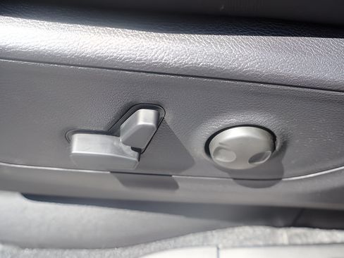 New 2026 RAM 1500 Big Horn AWD/4WD image 15