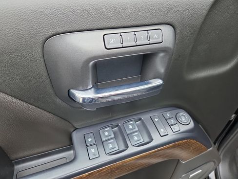 Certified 2018 GMC Sierra 1500 Denali w/ Denali Ultimate Package image 15