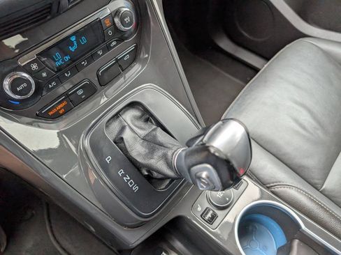 Used 2015 Ford Escape Titanium AWD/4WD image 25