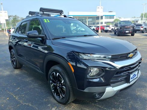 Used 2021 Chevrolet TrailBlazer LT AWD/4WD image 1