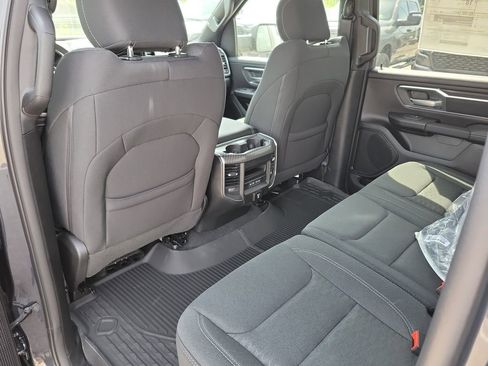 New 2026 RAM 1500 4x4 Crew Cab image 20