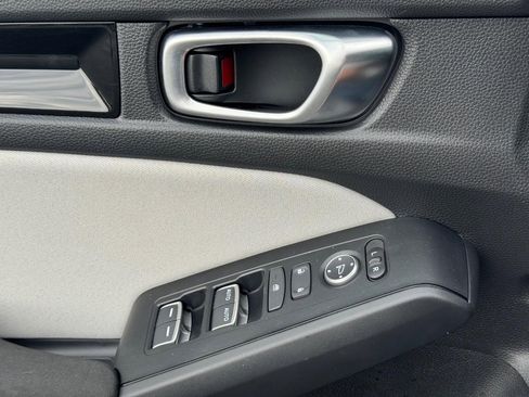 Certified 2025 Honda Civic FWD Hybrid Sedan image 24