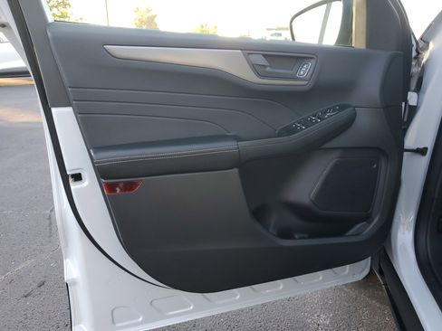 New 2026 Ford Escape Active w/ Cold Weather Package image 15