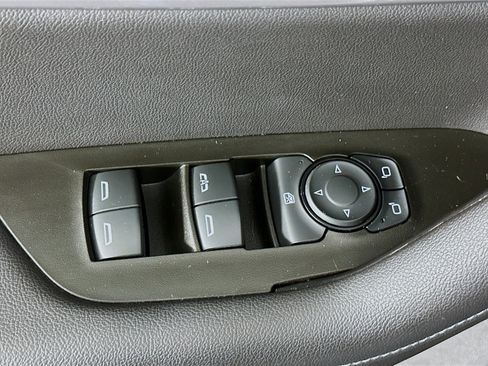 Used 2022 Chevrolet Blazer LT image 15