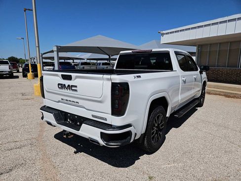 Used 2022 GMC Sierra 1500 Elevation w/ Elevation Premium Package AWD/4WD image 8