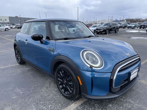 Used 2024 MINI Cooper 2-Door Hardtop image 1