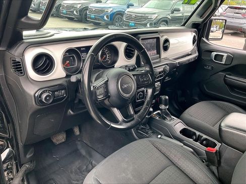 Used 2021 Jeep Wrangler Unlimited Sport AWD/4WD image 8