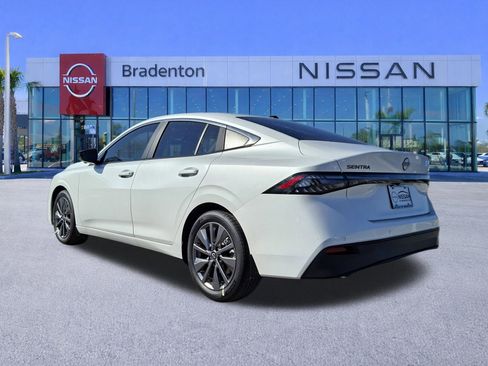 New 2026 Nissan Sentra SL w/ Floor Mat Package FWD image 4