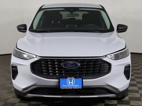 Used 2025 Ford Escape Active AWD/4WD image 9
