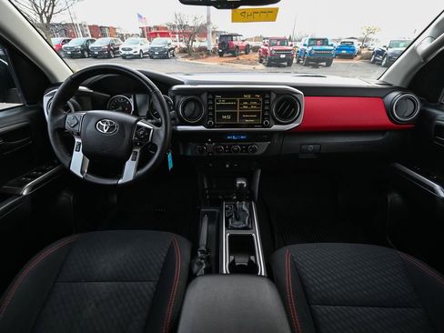 Used 2021 Toyota Tacoma SR5 image 30