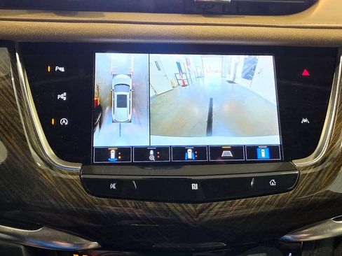 Used 2021 Cadillac XT6 Premium Luxury w/ Platinum Package AWD/4WD image 50