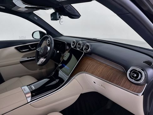 Certified 2026 Mercedes-Benz GLC 300 4MATIC image 31