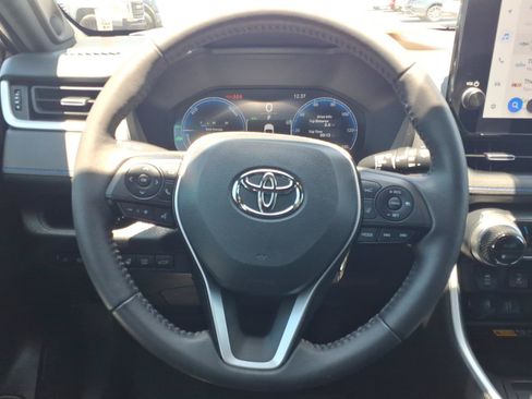 Certified 2023 Toyota RAV4 XSE AWD/4WD image 12