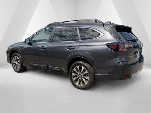 Used 2023 Subaru Outback Limited AWD/4WD image 5