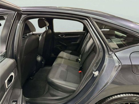 Used 2023 Honda Civic Sport image 28