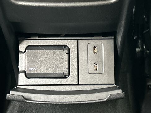 Certified 2023 Mercedes-Benz GLA 250 4MATIC image 40