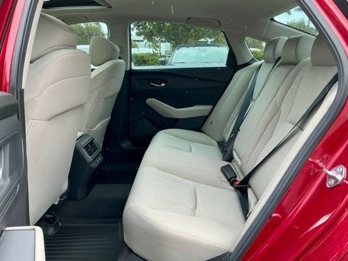 New 2026 Honda Accord SE image 9