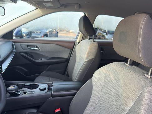 Certified 2023 Nissan Rogue SV AWD/4WD image 26