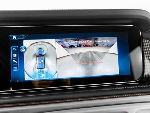 Used 2025 Mercedes-Benz G 550 G 550 image 42