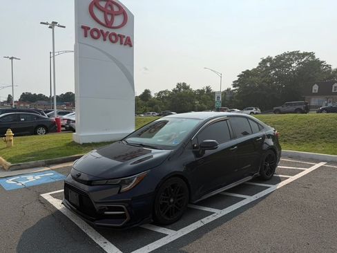 Used 2022 Toyota Corolla SE w/ Carpet Mat Package (TMS) FWD image 3