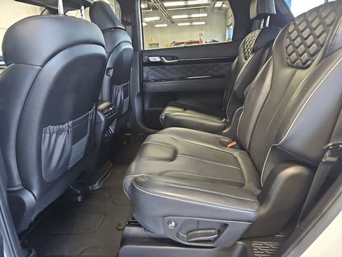 Used 2022 Hyundai Palisade Calligraphy AWD/4WD image 13