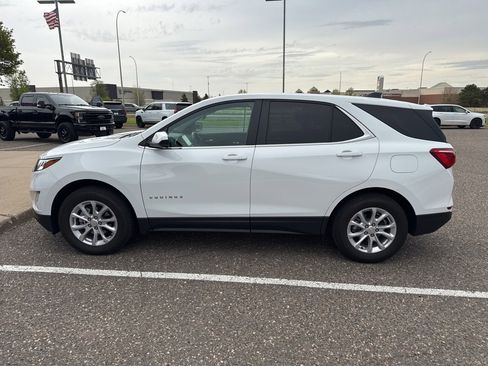 Used 2021 Chevrolet Equinox LT AWD/4WD image 4
