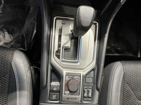 Used 2022 Subaru Forester Premium image 21