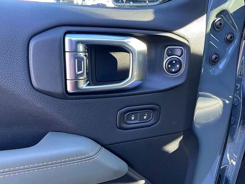 New 2026 Jeep Gladiator Mojave AWD/4WD image 13