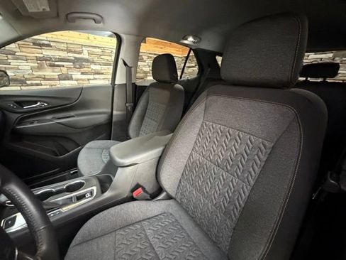 Used 2022 Chevrolet Equinox LT AWD/4WD image 14