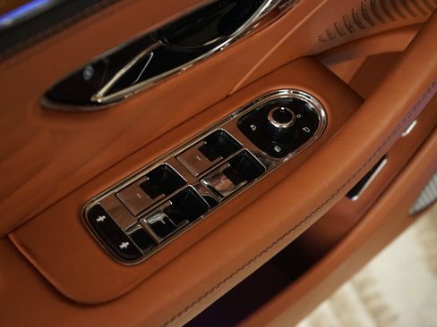 Used 2021 Bentley Flying Spur W12 w/ First Edition Specification AWD/4WD image 24