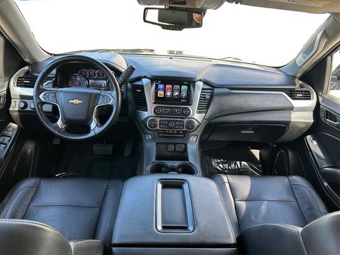 Used 2019 Chevrolet Suburban LT AWD/4WD image 29