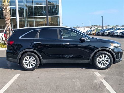 Used 2019 Kia Sorento LX w/ Option Group 020 image 2