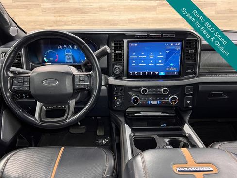 Used 2023 Ford F250 Platinum AWD/4WD image 2